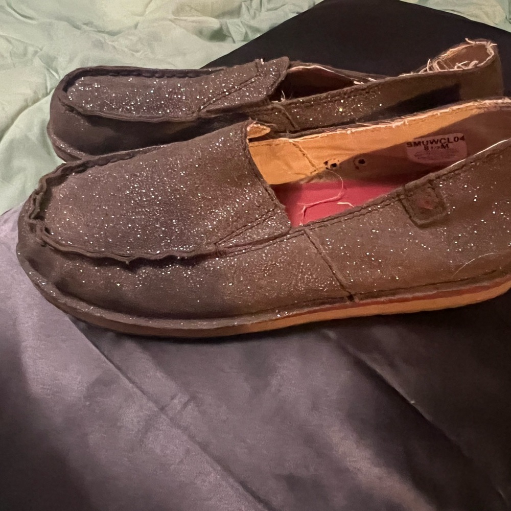 Twisted X Black Loafers with Low-Profile Sole and Comfortable Design